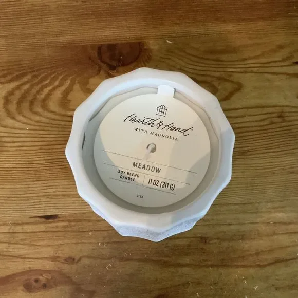 Hearth & Hand with Magnolia 11oz Fluted Speckled Ceramic Candle - Picture 2 of 4